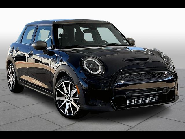 2024 MINI Cooper Hardtop S