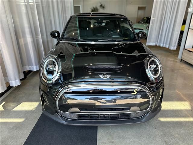 2024 MINI Cooper Hardtop SE