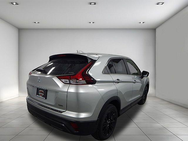 2024 Mitsubishi Eclipse Cross LE