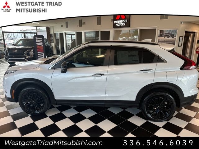 2024 Mitsubishi Eclipse Cross LE