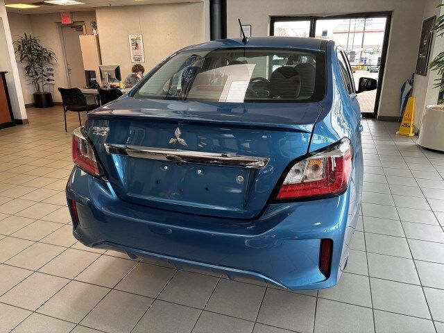 2024 Mitsubishi Mirage G4 ES