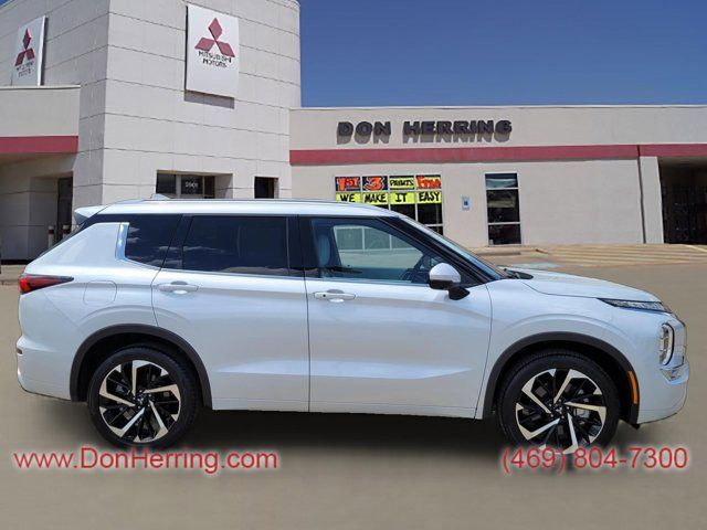 2024 Mitsubishi Outlander SEL