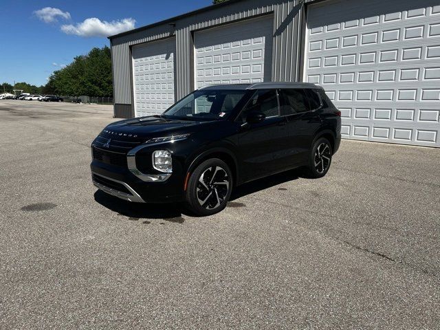 2024 Mitsubishi Outlander SEL Black Edition