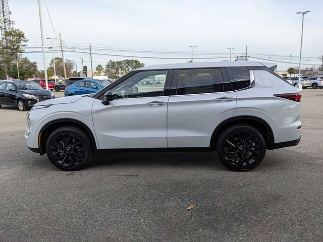 2024 Mitsubishi Outlander SE Black Edition