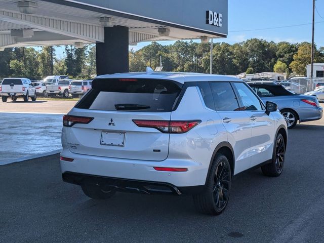 2024 Mitsubishi Outlander SE Black Edition w/Pano Roof