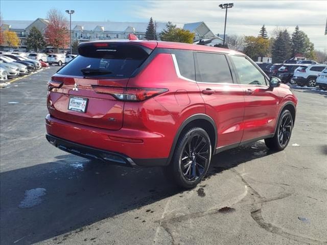 2024 Mitsubishi Outlander SE Black Edition w/Pano Roof