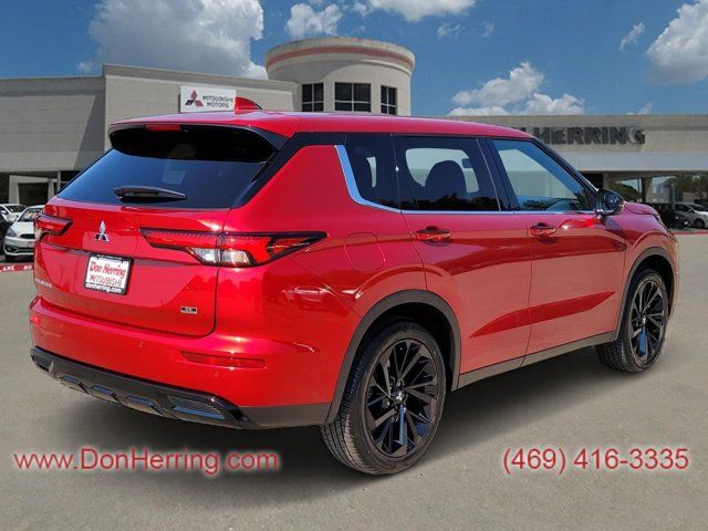 2024 Mitsubishi Outlander SE Black Edition w/Pano Roof