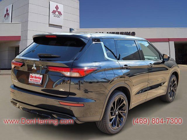 2024 Mitsubishi Outlander SE Black Edition w/Pano Roof