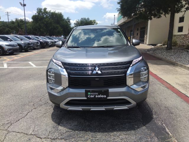 2024 Mitsubishi Outlander 