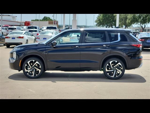 2024 Mitsubishi Outlander 