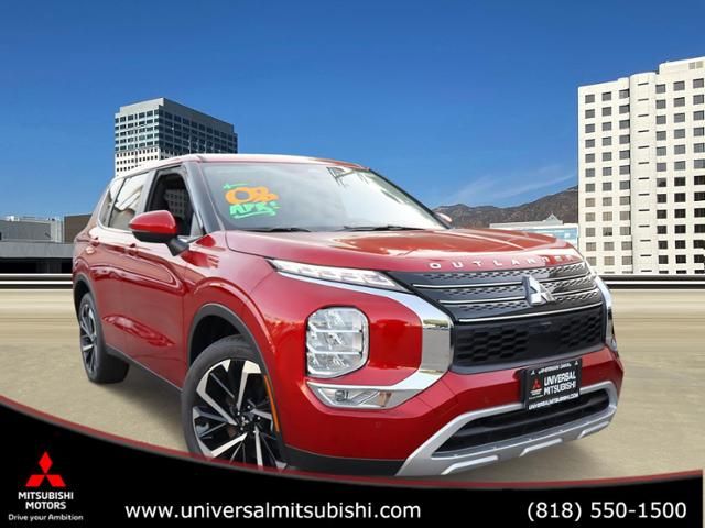 2024 Mitsubishi Outlander SE