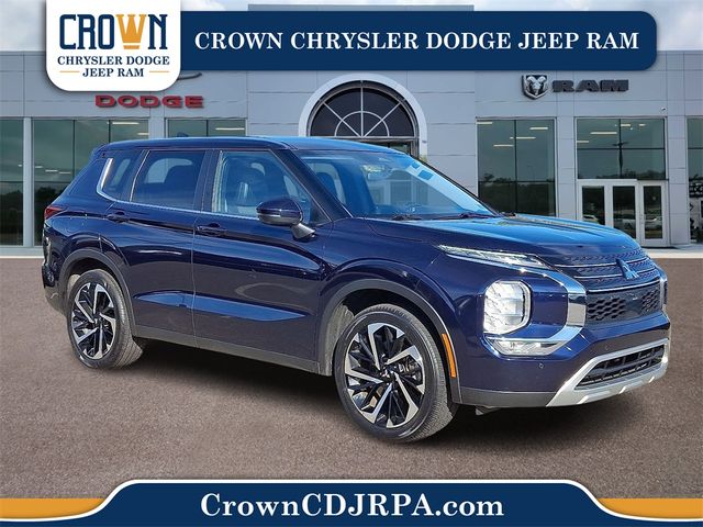 2024 Mitsubishi Outlander SE