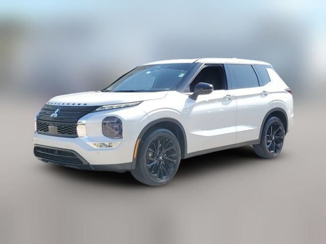 2024 Mitsubishi Outlander SE Black Edition