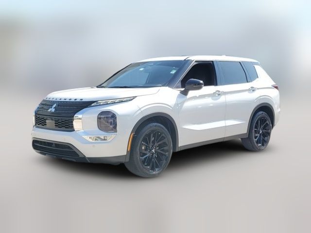 2024 Mitsubishi Outlander SE Black Edition
