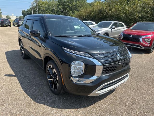 2024 Mitsubishi Outlander SE Black Edition