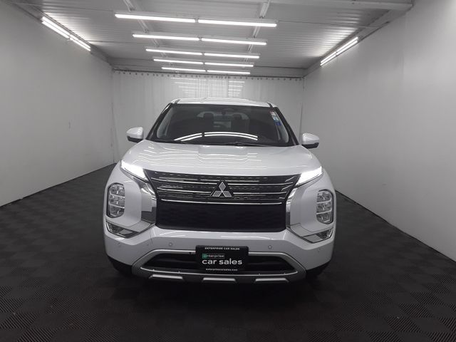 2024 Mitsubishi Outlander 