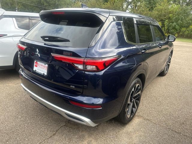 2024 Mitsubishi Outlander SE Black Edition