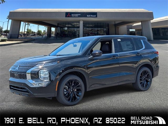 2024 Mitsubishi Outlander SE Black Edition w/Pano Roof