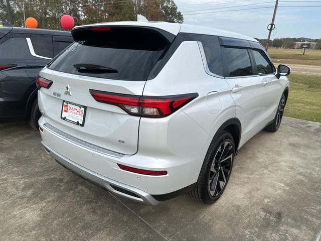 2024 Mitsubishi Outlander SE Black Edition