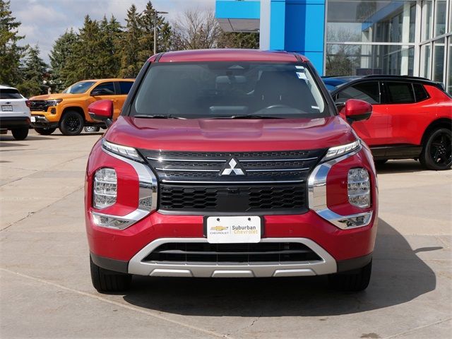2024 Mitsubishi Outlander SE