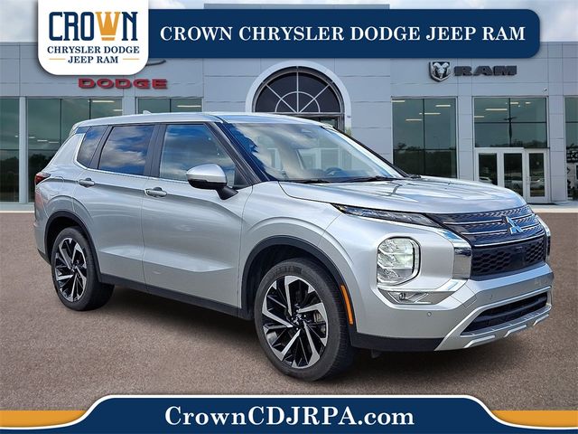 2024 Mitsubishi Outlander SE