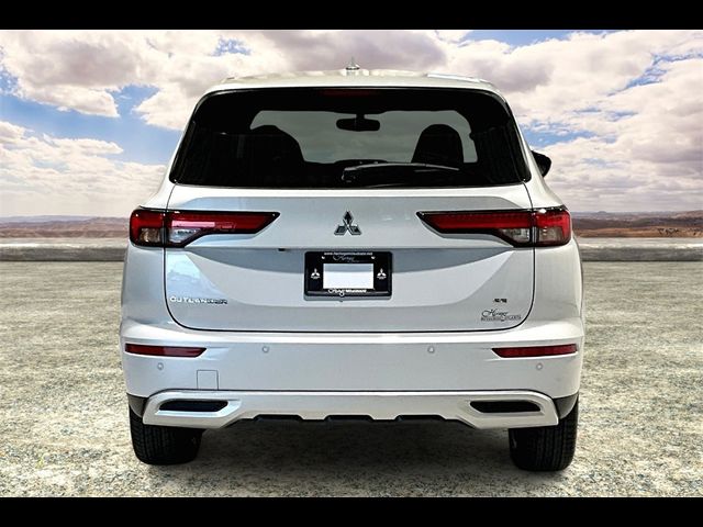 2024 Mitsubishi Outlander 