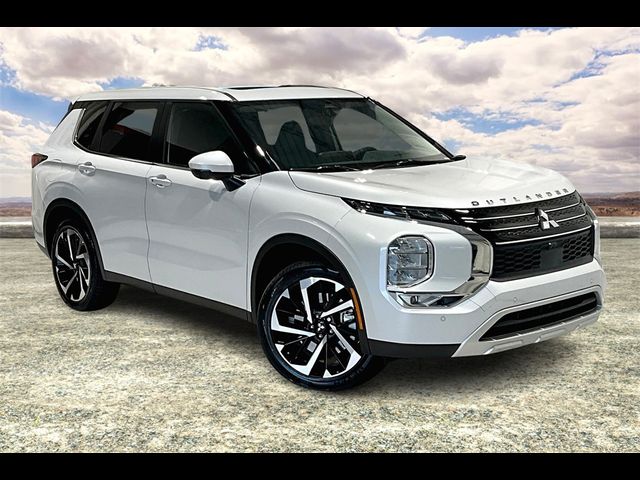 2024 Mitsubishi Outlander 