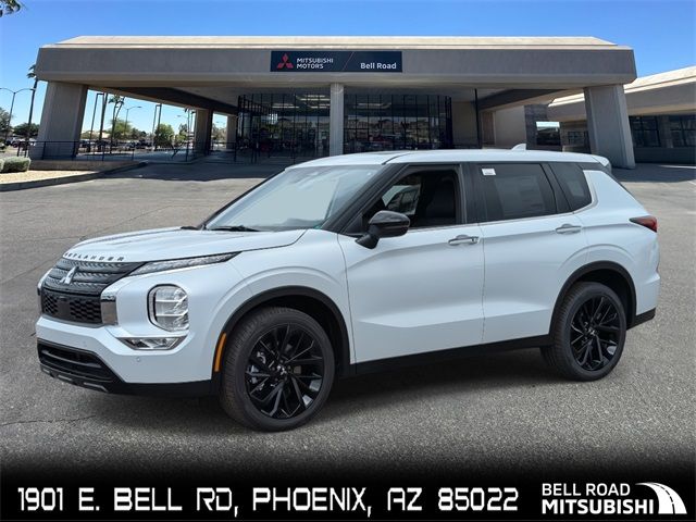 2024 Mitsubishi Outlander SE Black Edition w/Pano Roof