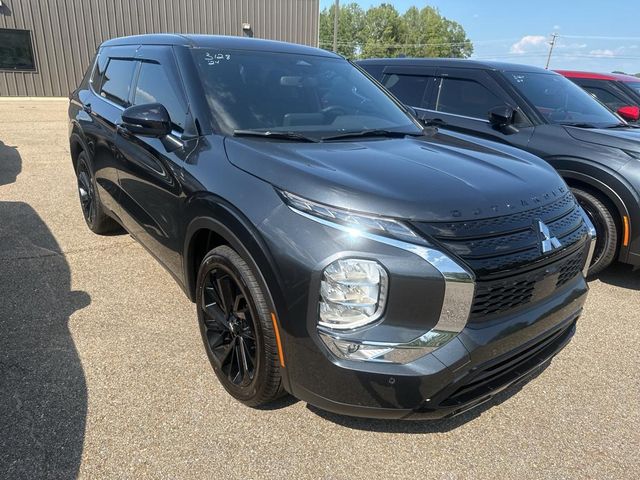 2024 Mitsubishi Outlander SE Black Edition