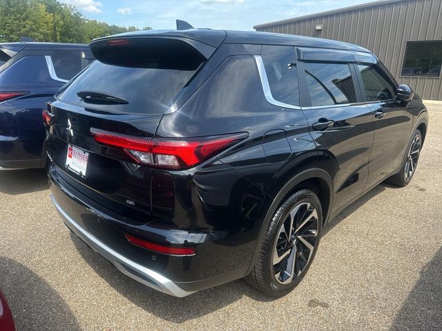 2024 Mitsubishi Outlander SE Black Edition