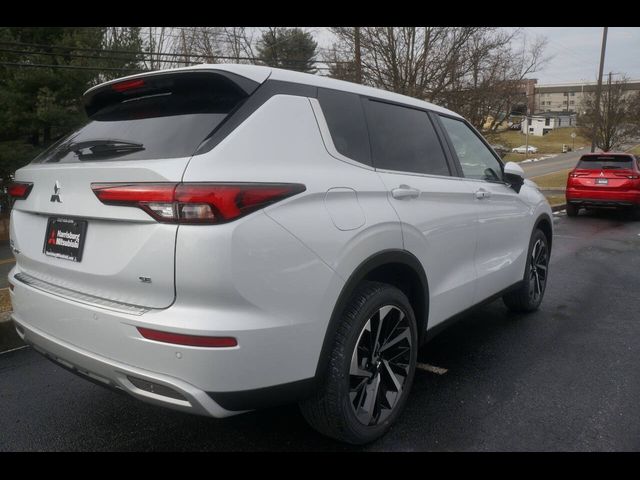 2024 Mitsubishi Outlander 