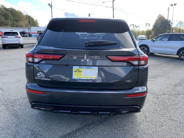 2024 Mitsubishi Outlander SE Black Edition w/Pano Roof