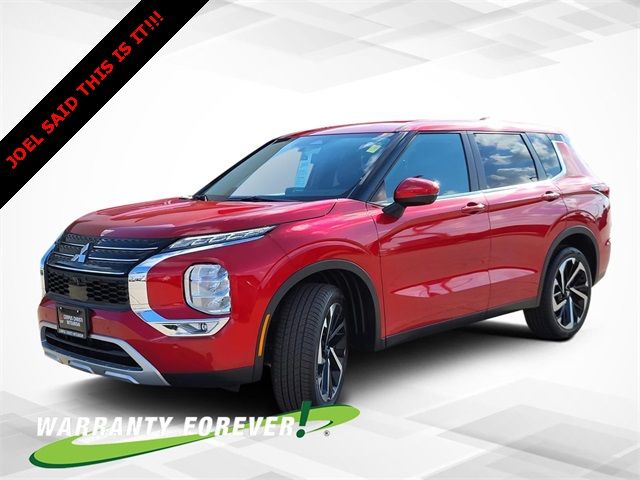 2024 Mitsubishi Outlander SE