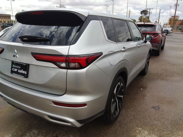 2024 Mitsubishi Outlander 