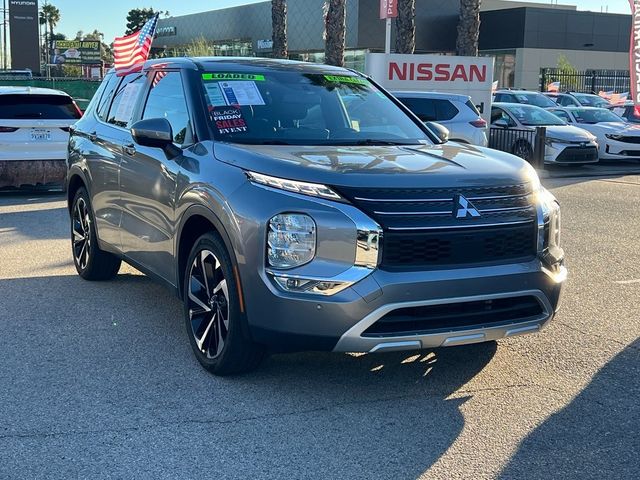 2024 Mitsubishi Outlander SE Black Edition
