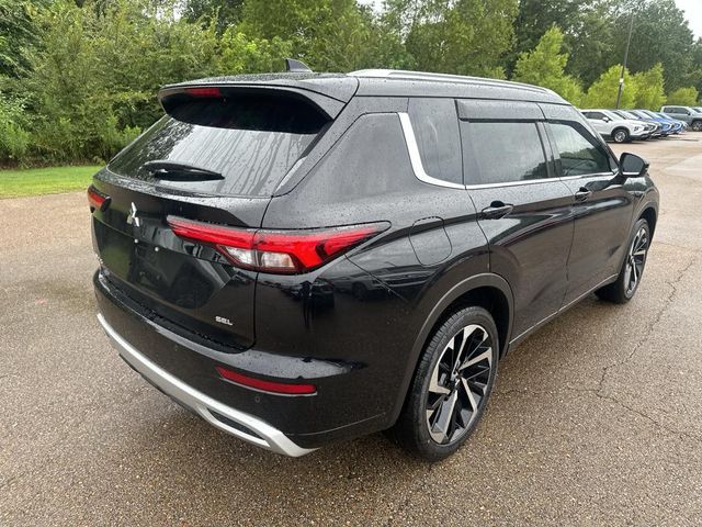 2024 Mitsubishi Outlander SEL Black Edition