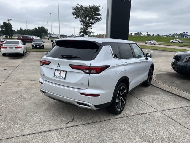 2024 Mitsubishi Outlander SEL