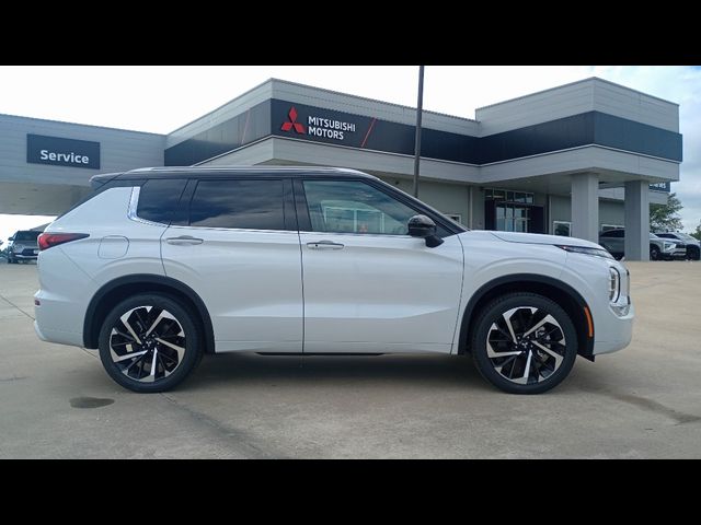 2024 Mitsubishi Outlander SEL