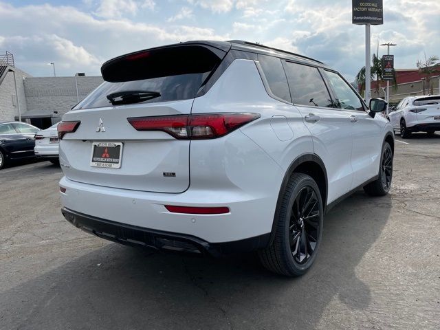 2024 Mitsubishi Outlander SEL Black Edition