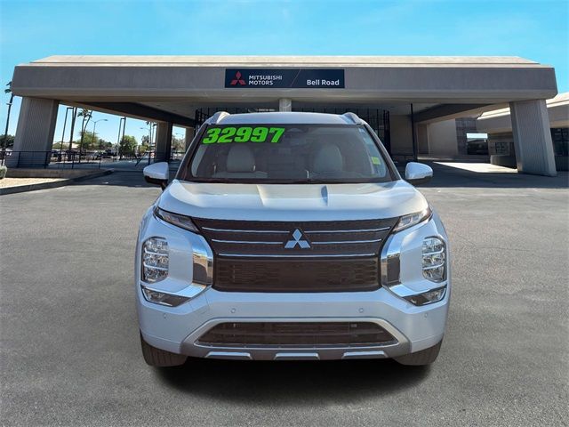 2024 Mitsubishi Outlander 