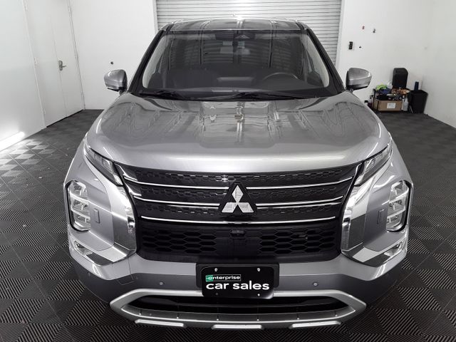 2024 Mitsubishi Outlander 