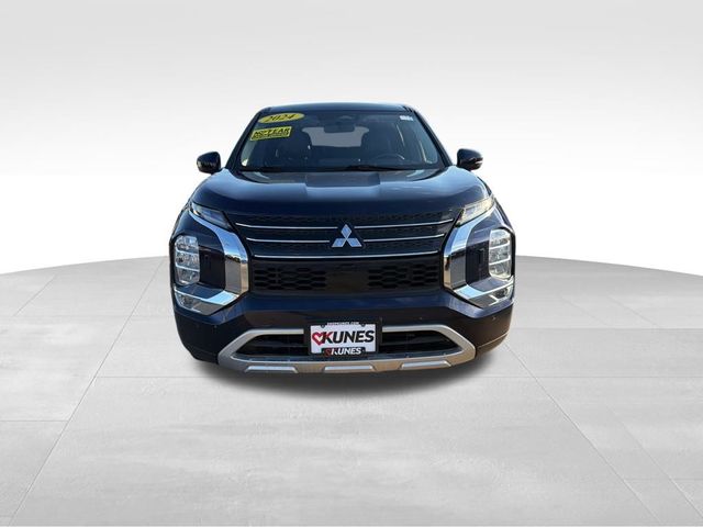 2024 Mitsubishi Outlander 