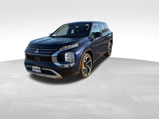 2024 Mitsubishi Outlander 