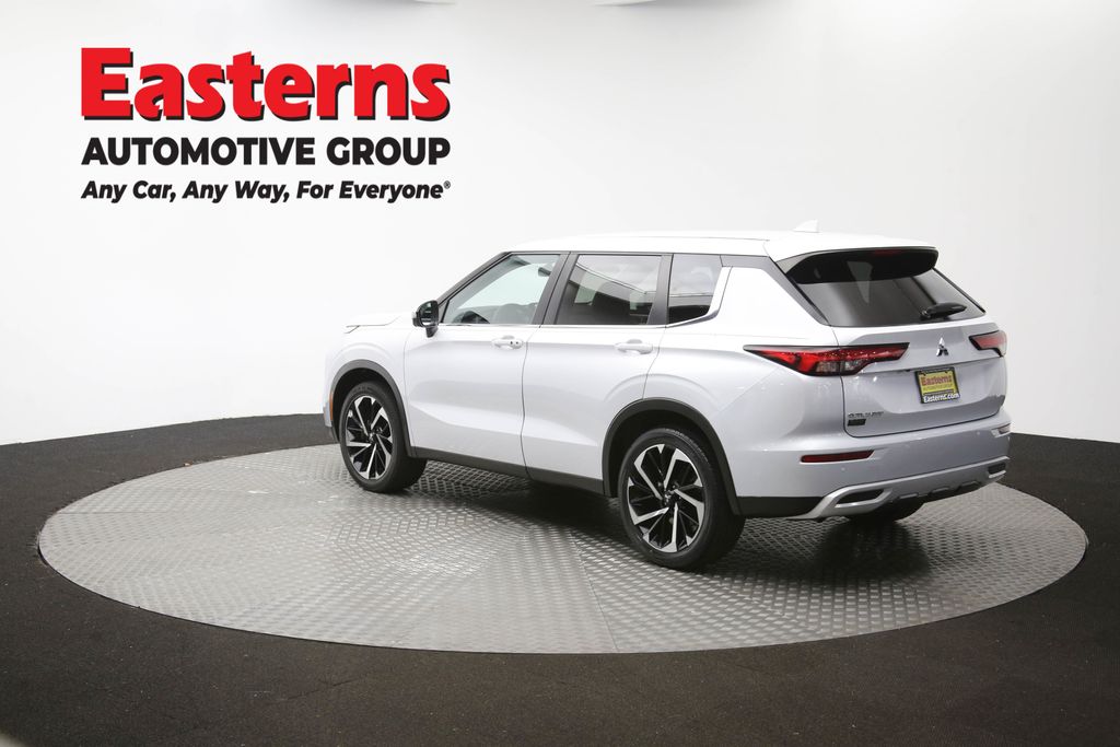 2024 Mitsubishi Outlander 30