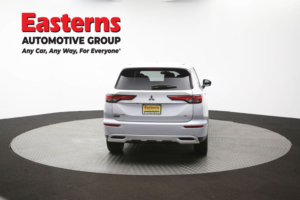 2024 Mitsubishi Outlander 28