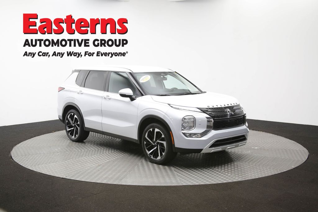 2024 Mitsubishi Outlander 11