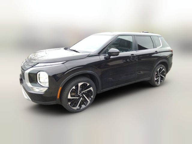 2024 Mitsubishi Outlander 
