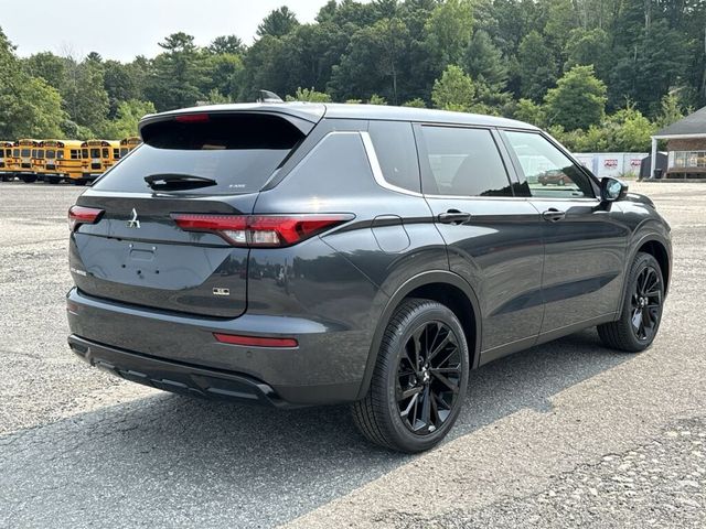 2024 Mitsubishi Outlander SE Black Edition