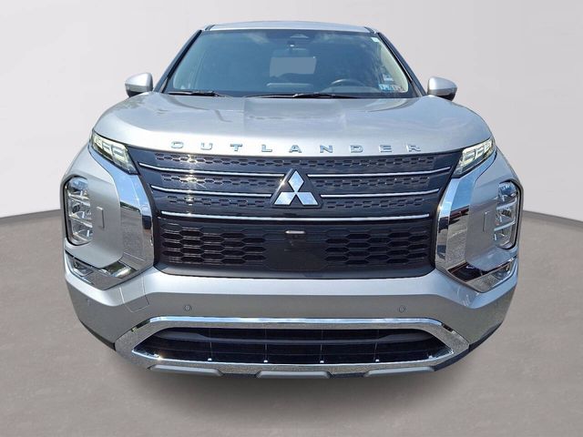 2024 Mitsubishi Outlander 