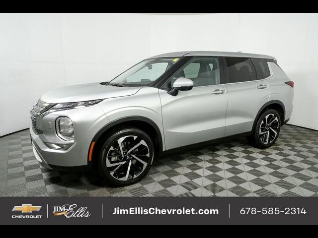 2024 Mitsubishi Outlander SE
